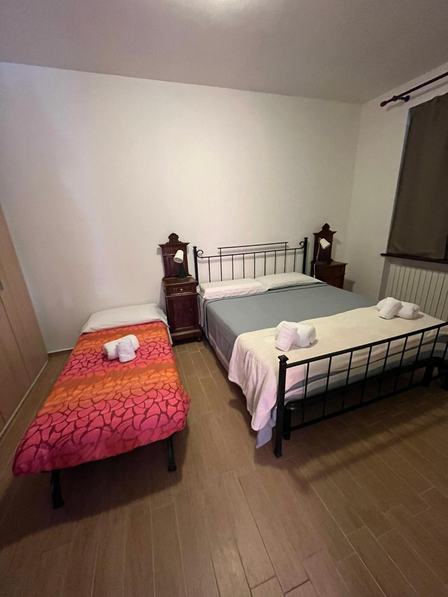 Vermezzo Villa Ambra B&B Siviglia المظهر الخارجي الصورة